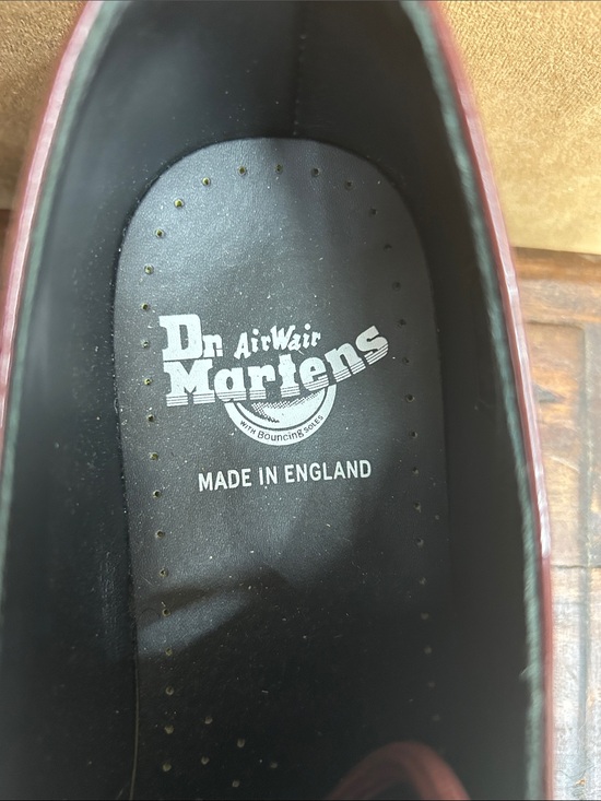 Dr. Martens Men\'s 3-Eye Derby in Glossy Burgundy